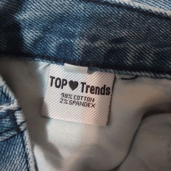 Cute 1990 Style Top Trends Basic Collection Floral Embroidered Jeans - Picture 9 of 11